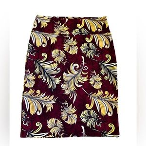 Burgundy Red Feather Print LuLaRoe Cassie Skirt XL